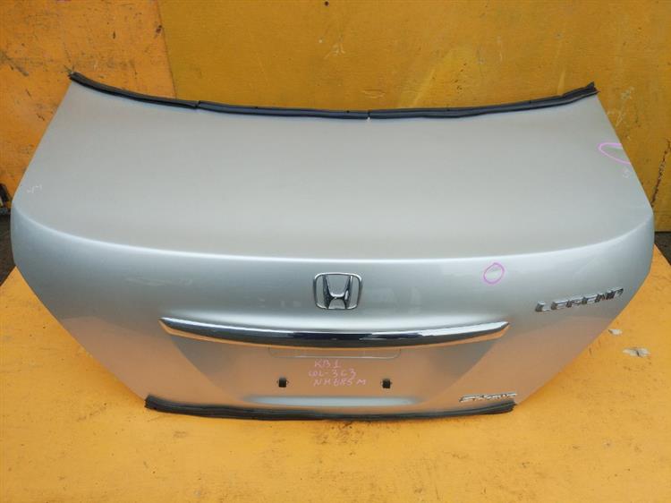 Крышка багажника Хонда Легенд в Стерлитамаке 555211